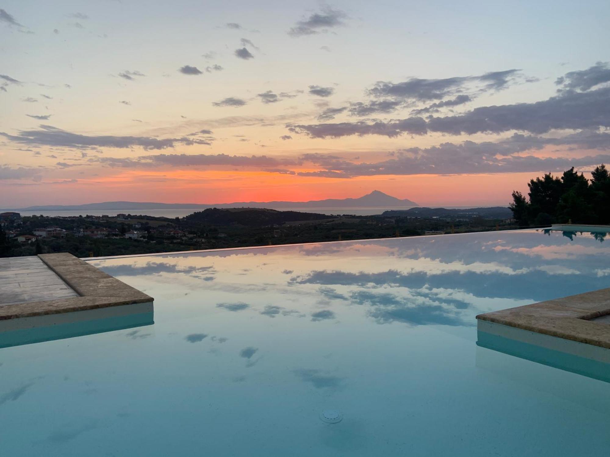 St Nikola Panoramic Suites Halkidiki Айос-Ніколаос Екстер'єр фото