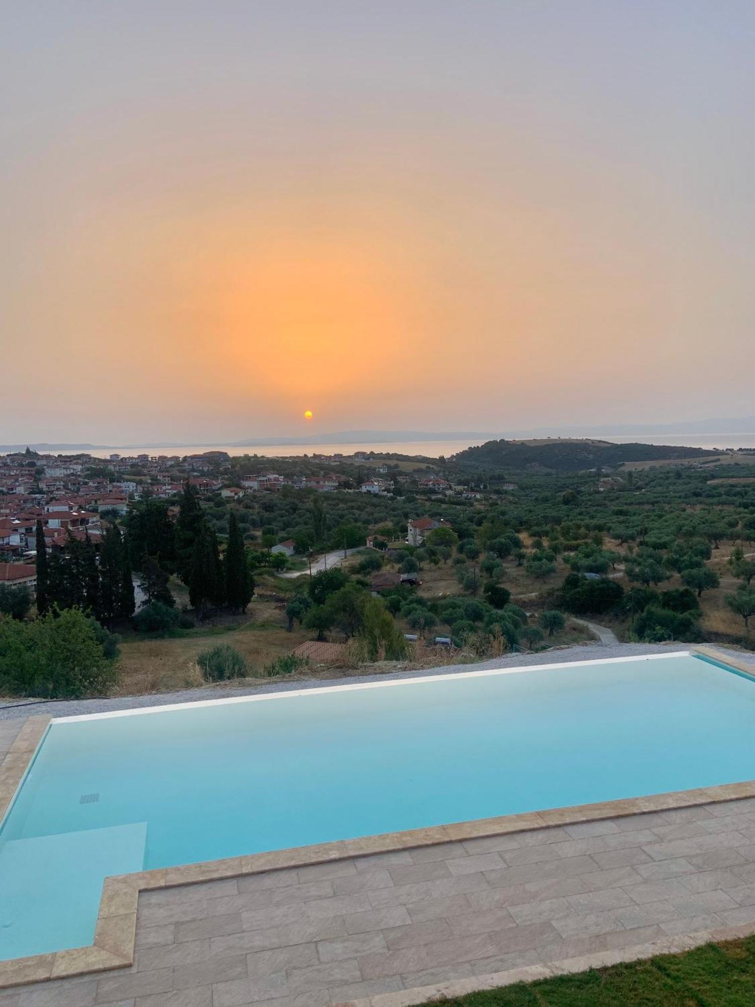 St Nikola Panoramic Suites Halkidiki Айос-Ніколаос Екстер'єр фото